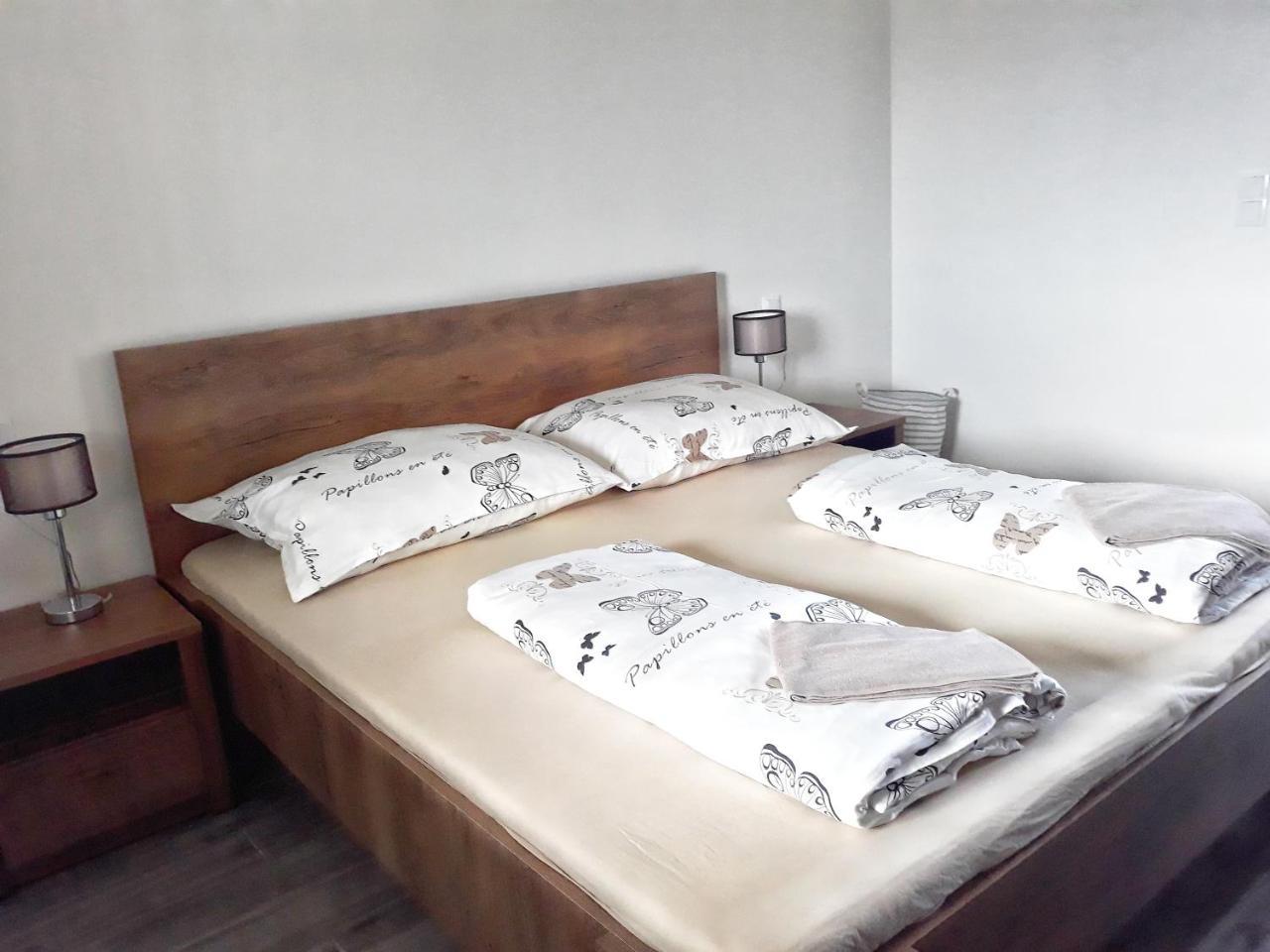 Cosy Holiday Apartment Keszthely Exterior photo